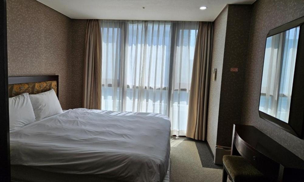 Busan Centurn Victoria Hotel Екстер'єр фото