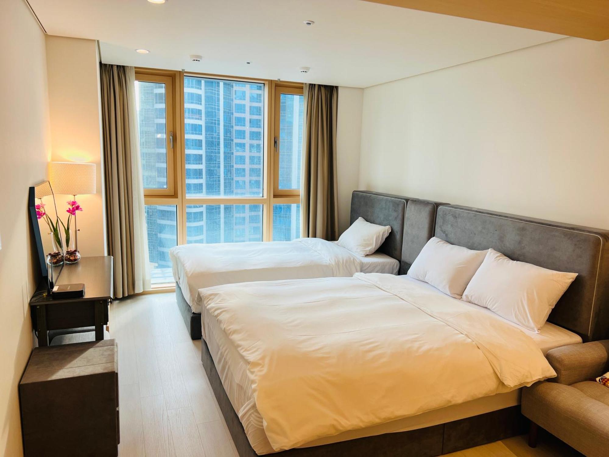Busan Centurn Victoria Hotel Екстер'єр фото