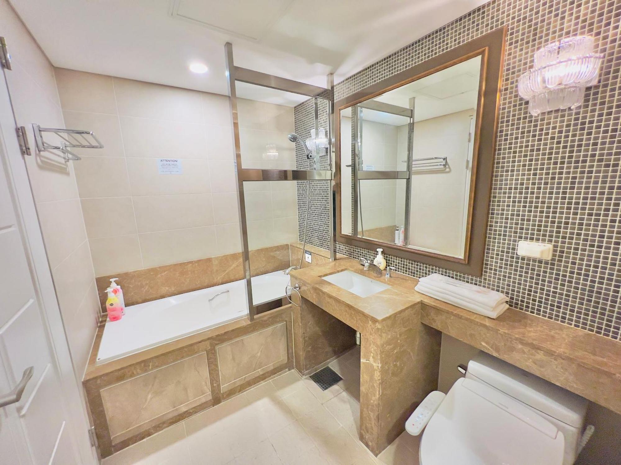 Busan Centurn Victoria Hotel Екстер'єр фото